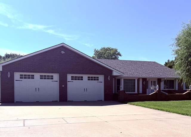 Property at 3405 N Severance St, Hutchinson, KS 67502, 3 beds, 4 baths