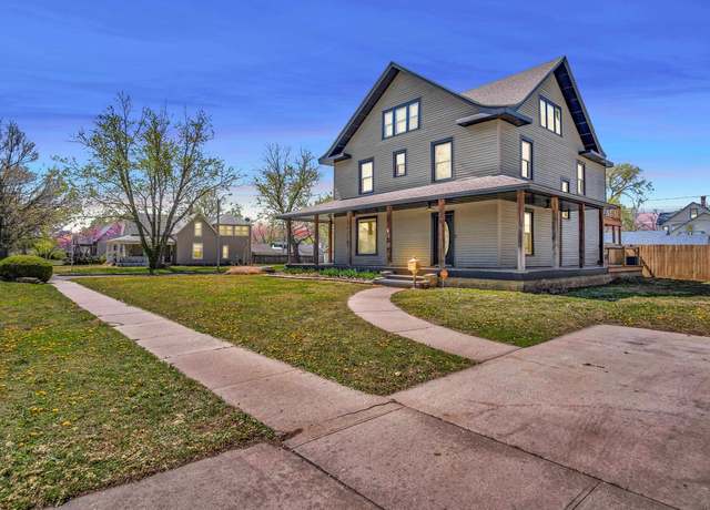Property at 420 S Ash St, Mcpherson, KS 67460, 3 beds, 1.5 baths
