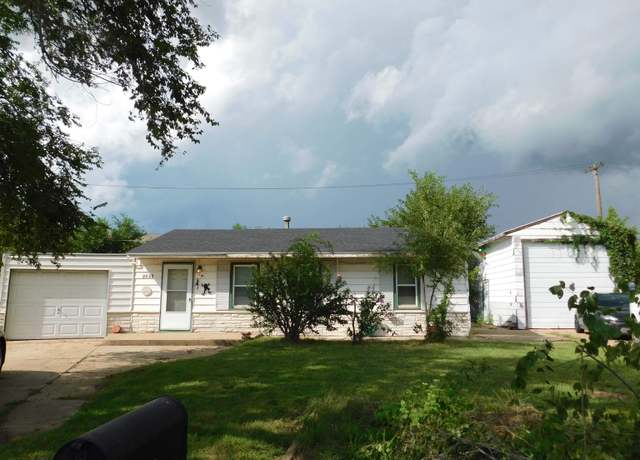 Property at 1508 E 9th Ave, Hutchinson, KS 67501, 2 beds, 1 bath