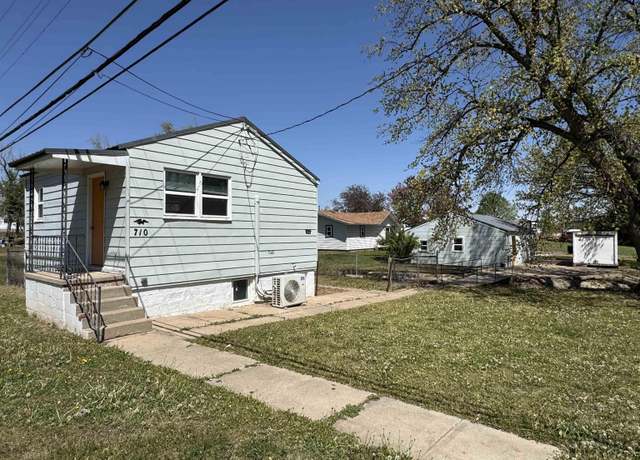 Property at 710 W Cleveland St, Pratt, KS 67124, 1 bed, 1 bath