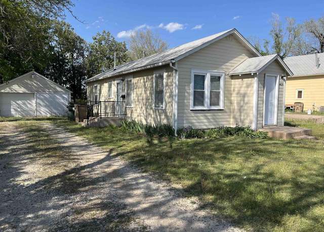 Property at 405 E 2nd St S, Lyons, KS 67554, 2 beds, 1 bath