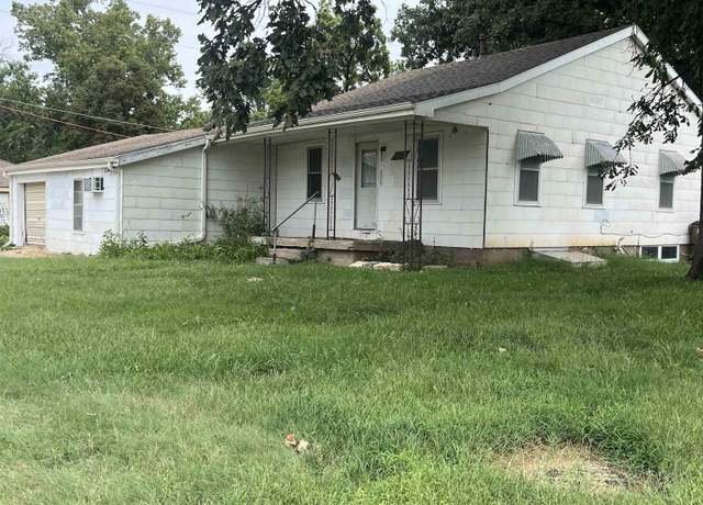 Property at 414 S Sherman, Lyons, KS 67554, 2 beds, 1.5 baths