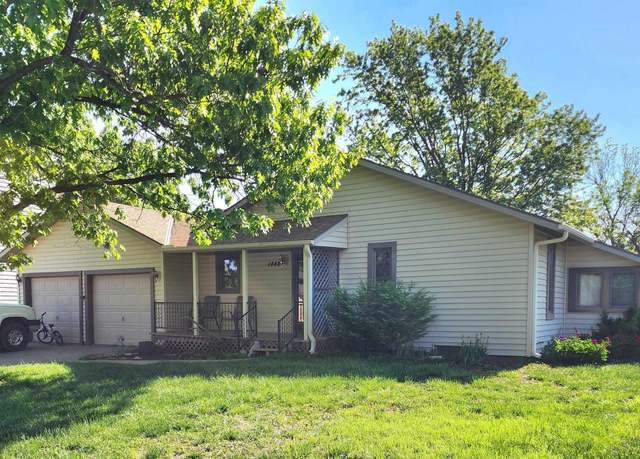 Property at 1448 Homestead Pl, Mcpherson, KS 67460, 4 beds, 2 baths