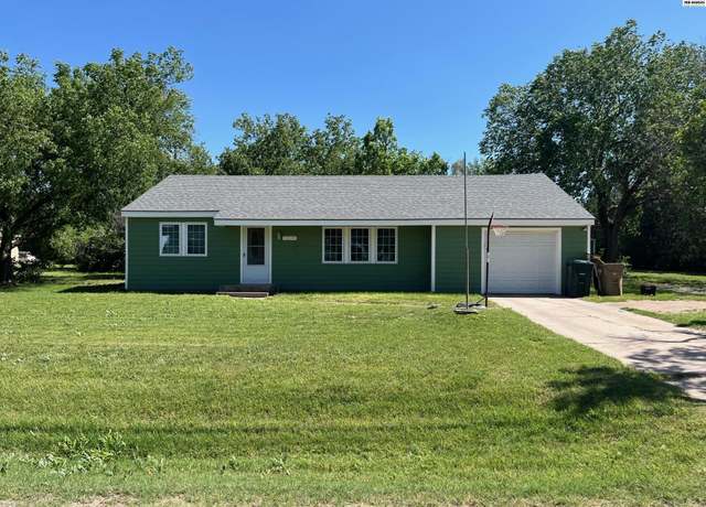 Property at 1219 W 11th Ave, Hutchinson, KS 67501, 2 beds, 1 bath