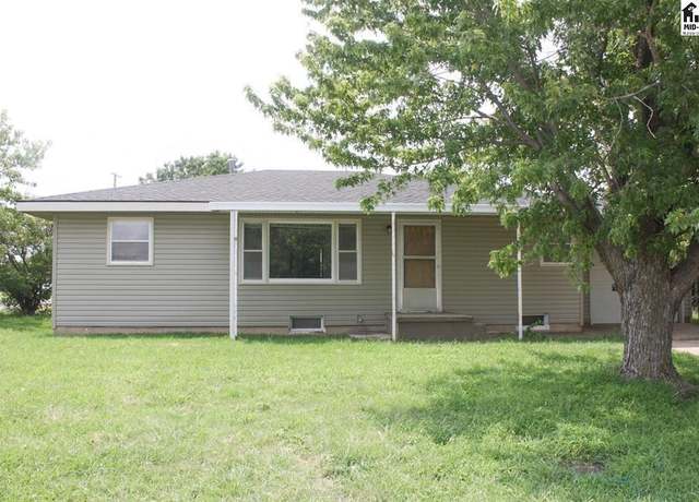 Property at 521 S Spruce St, Greensburg, KS 67054, 3 beds, 2 baths