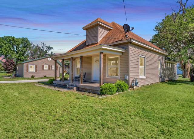 Property at 1613 W Blanchard Ave, South Hutchinson, KS 67505, 3 beds, 1 bath