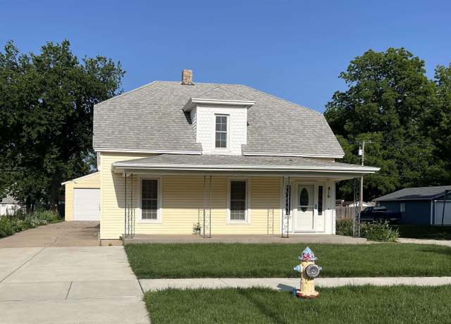 Property at 916 N Grimes St, Mcpherson, KS 67460, 3 beds, 1 bath