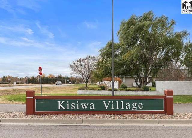 Property at 6 Kisiwa Ct, Hutchinson, KS 67502