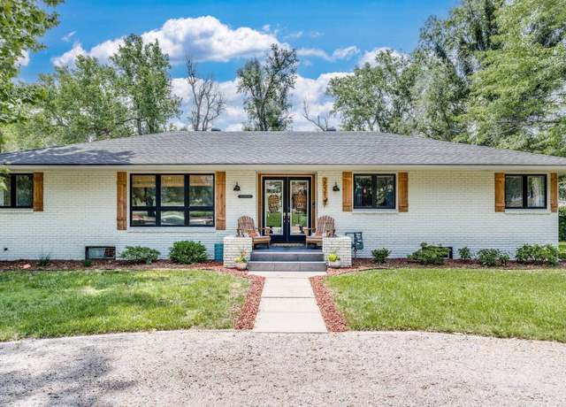 Property at 2521 E 44th Ave, Hutchinson, KS 67502, 4 beds, 3 baths