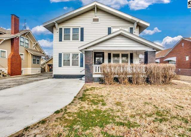 Property at 204 E 17th Ave, Hutchinson, KS 67501, 3 beds, 1.5 baths