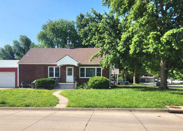 Property at 700 E Hancock St, Mcpherson, KS 67460, 3 beds, 2 baths