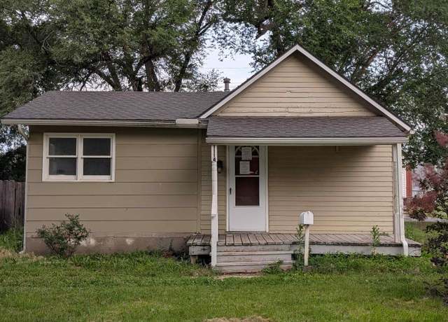 Property at 1114 S Ash St, Mcpherson, KS 67460, 1 bed, 1 bath