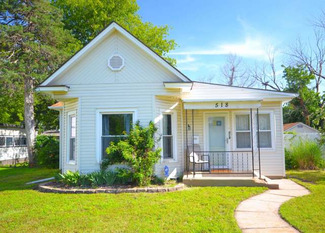 Property at 518 E Avenue B, Hutchinson, KS 67501, 2 beds, 1 bath