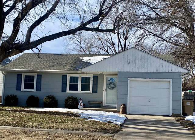 Property at 540 Spring St, Little River, KS 67457, 3 beds, 1 bath