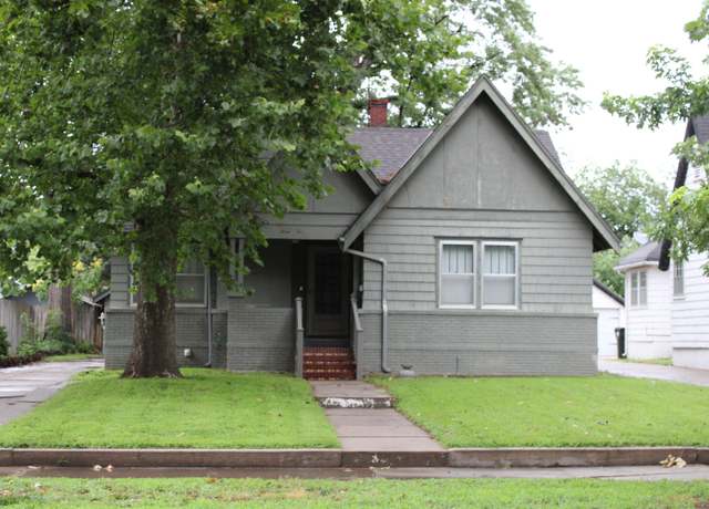 Property at 310 E 16th Ave, Hutchinson, KS 67501, 2 beds, 1 bath