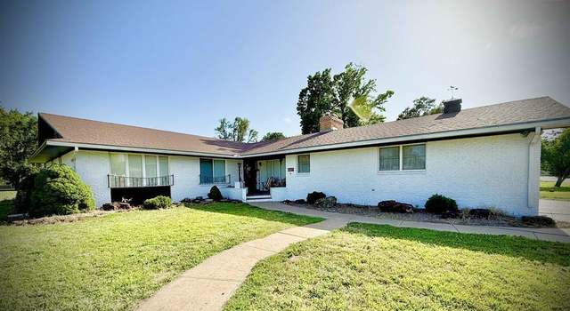 Photo of 227 N 3 St, Sterling, KS 67579