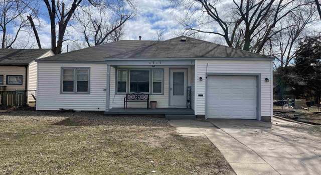 Photo of 212 E Blair St, Lyons, KS 67554
