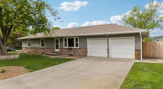 Photo of 6 Adams Pl, Halstead, KS 67056