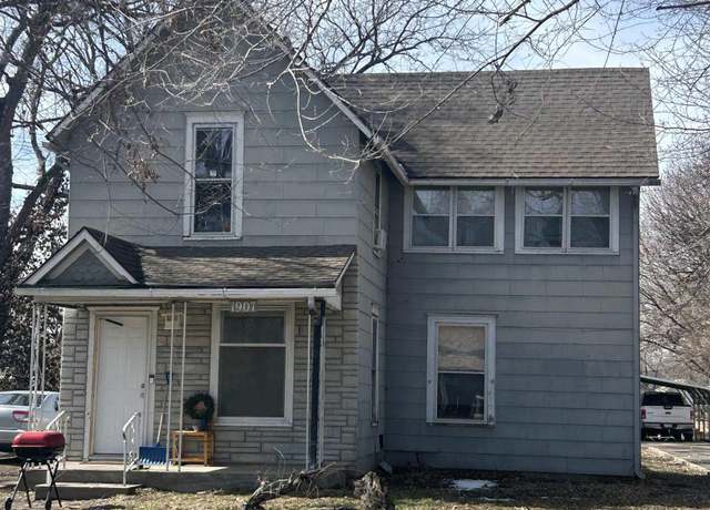 Property at 1907 NW Taylor St, Topeka, KS 66608, 3 beds, 1 bath