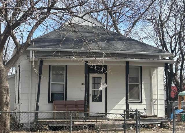Property at 412 NE Freeman Ave, Topeka, KS 66616, 3 beds, 1 bath