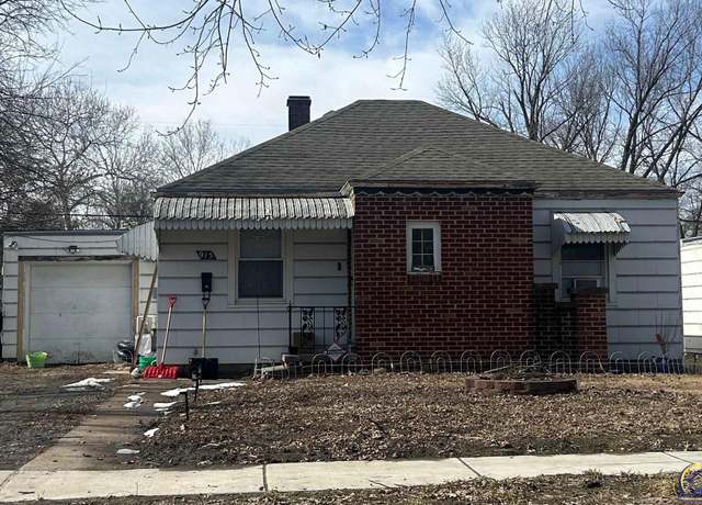 Property at 915 NE Arter Ave, Topeka, KS 66616, 2 beds, 1 bath