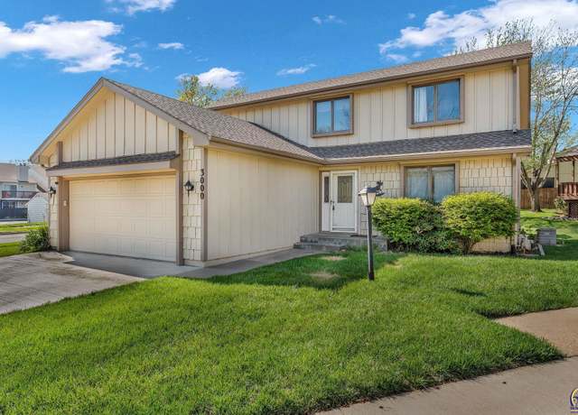 Property at 3000 SW Brushcreek Cir, Topeka, KS 66610, 3 beds, 3 baths