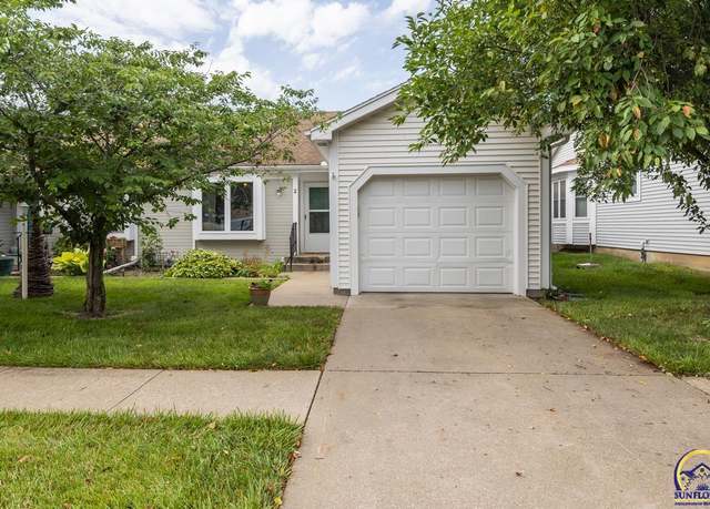 Property at 5825 SW 22nd Ter #2, Topeka, KS 66614, 2 beds, 1.5 baths