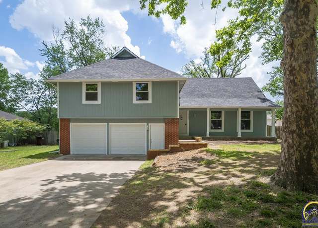 Property at 3505 W 10th Ter, Lawrence, KS 66049, 6 beds, 3.5 baths