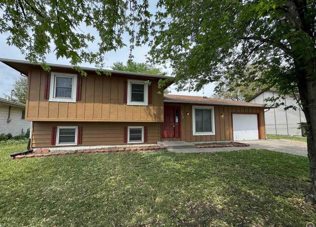 Property at 2918 Sutton Pl, Emporia, KS 66801, 4 beds, 1.5 baths