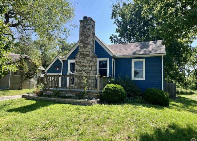 Property at 2324 SW Topeka Blvd, Topeka, KS 66611, 2 beds, 1 bath