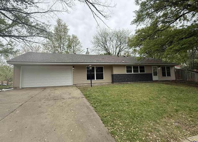 Property at 4212 SW 28th Ter, Topeka, KS 66611, 4 beds, 1.5 baths
