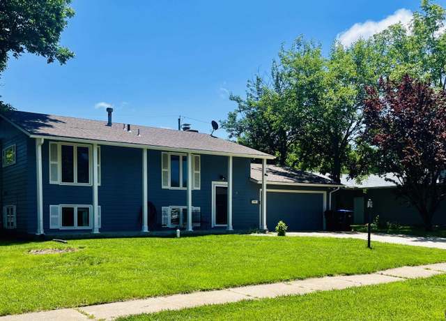 Property at 3036 SW Boswell Ave, Topeka, KS 66611, 4 beds, 2 baths