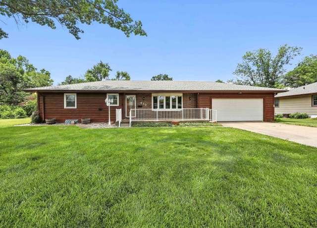 Property at 419 Apollo St, Silver Lake, KS 66539, 4 beds, 2 baths