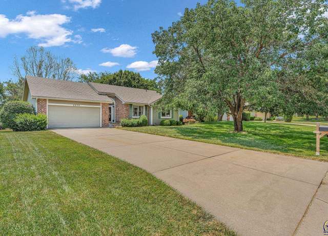 Property at 6639 SW Scathelock Rd, Topeka, KS 66614, 4 beds, 3 baths