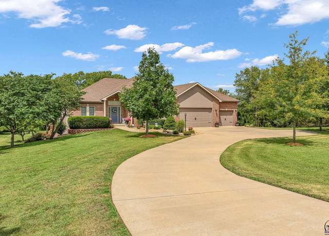Property at 6101 SW South Pointe Dr, Auburn, KS 66402, 4 beds, 4 baths