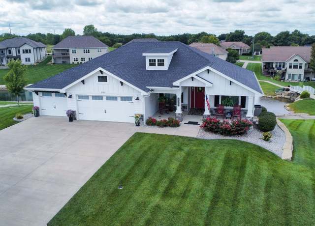 Property at 2701 Twin Lakes Dr, Emporia, KS 66801, 5 beds, 3 baths