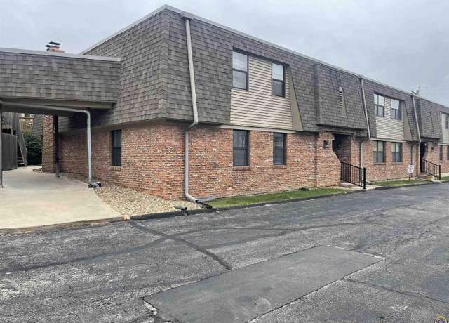 Property at 2809 SW Prairie Rd Unit 62, Topeka, KS 66614, 1 bed, 1 bath