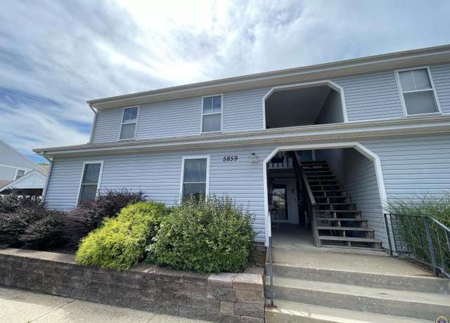 Property at 5859 SW 22nd Ter #3, Topeka, KS 66614, 2 beds, 1 bath