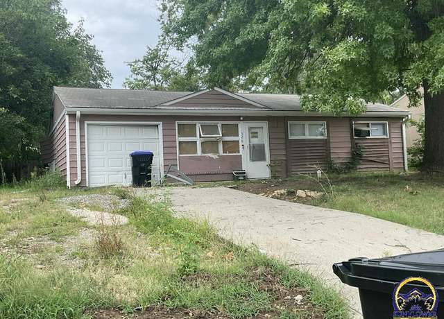 Property at 528 SE 33rd Ter, Topeka, KS 66605, 3 beds, 1 bath