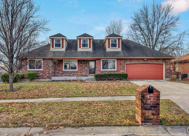 Property at 3835 SW 39th Ter, Topeka, KS 66610, 3 beds, 2.5 baths