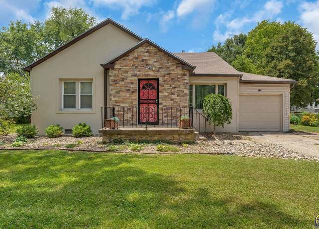 Property at 2617 SE Wisconsin Ave, Topeka, KS 66605, 4 beds, 1 bath