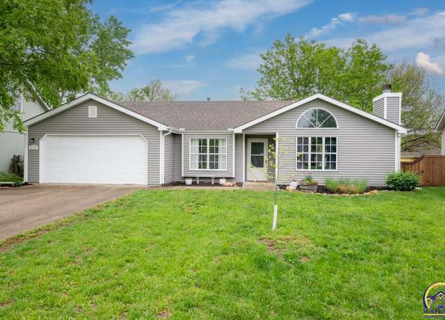 Property at 2732 S Bluestem Ct, Lawrence, KS 66047, 3 beds, 2 baths