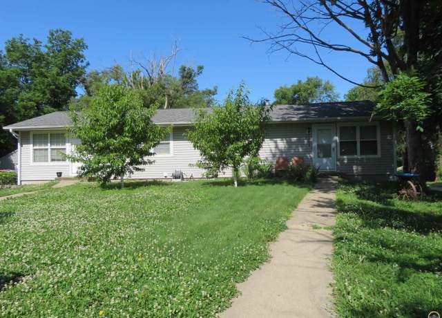 Property at 1213 N 7th St Apt A & B, Lansing, KS 66043