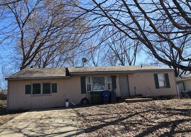 Property at 2726 Bonanza St, Lawrence, KS 66044, 4 beds, 1 bath