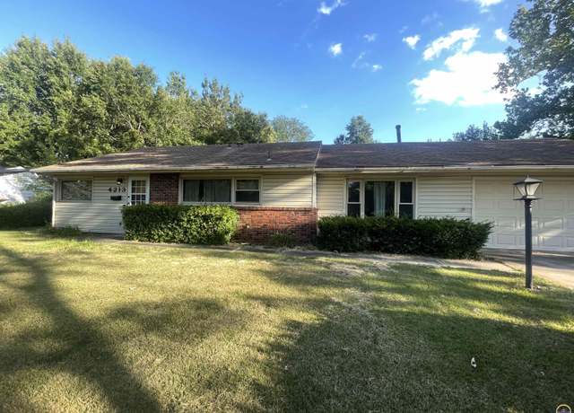Property at 4213 SW 28th St, Topeka, KS 66614, 3 beds, 1.5 baths