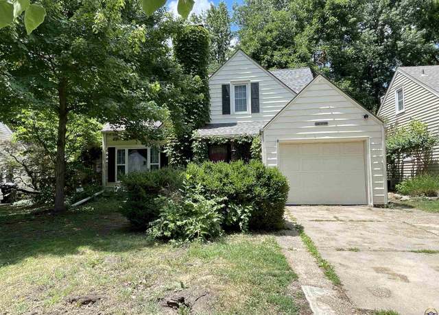 Property at 1915 SW Webster Ave, Topeka, KS 66604, 4 beds, 2 baths