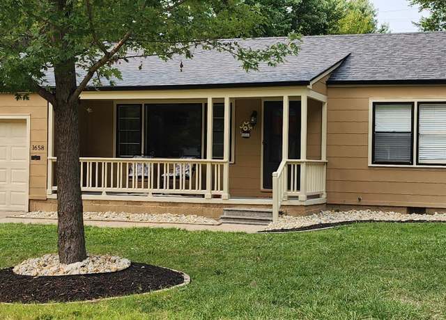 Property at 1658 SW 22nd St, Topeka, KS 66611, 2 beds, 1 bath