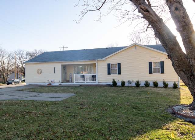 Property at 1130 Prairie St, Emporia, KS 66801, 4 beds, 2 baths