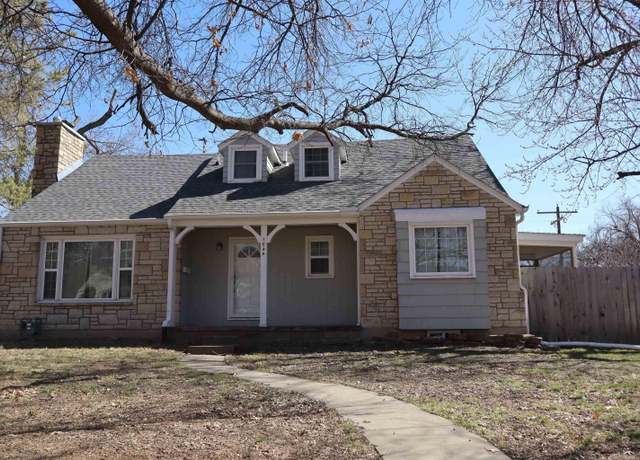 Property at 1844 SW Medford Ave, Topeka, KS 66604, 4 beds, 2 baths