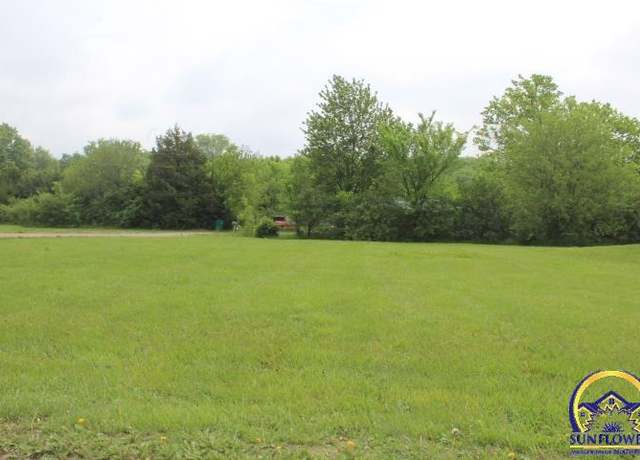 Property at 9395 Delaware Dr, Ozawkie, KS 66070